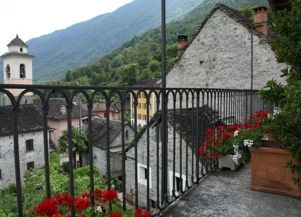 Pensione Ca' Serafina Lodano Bagian luar foto